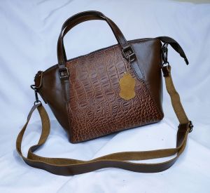 Tas Wanita Nami kulit sapi Clutch perempuan kulit sapi