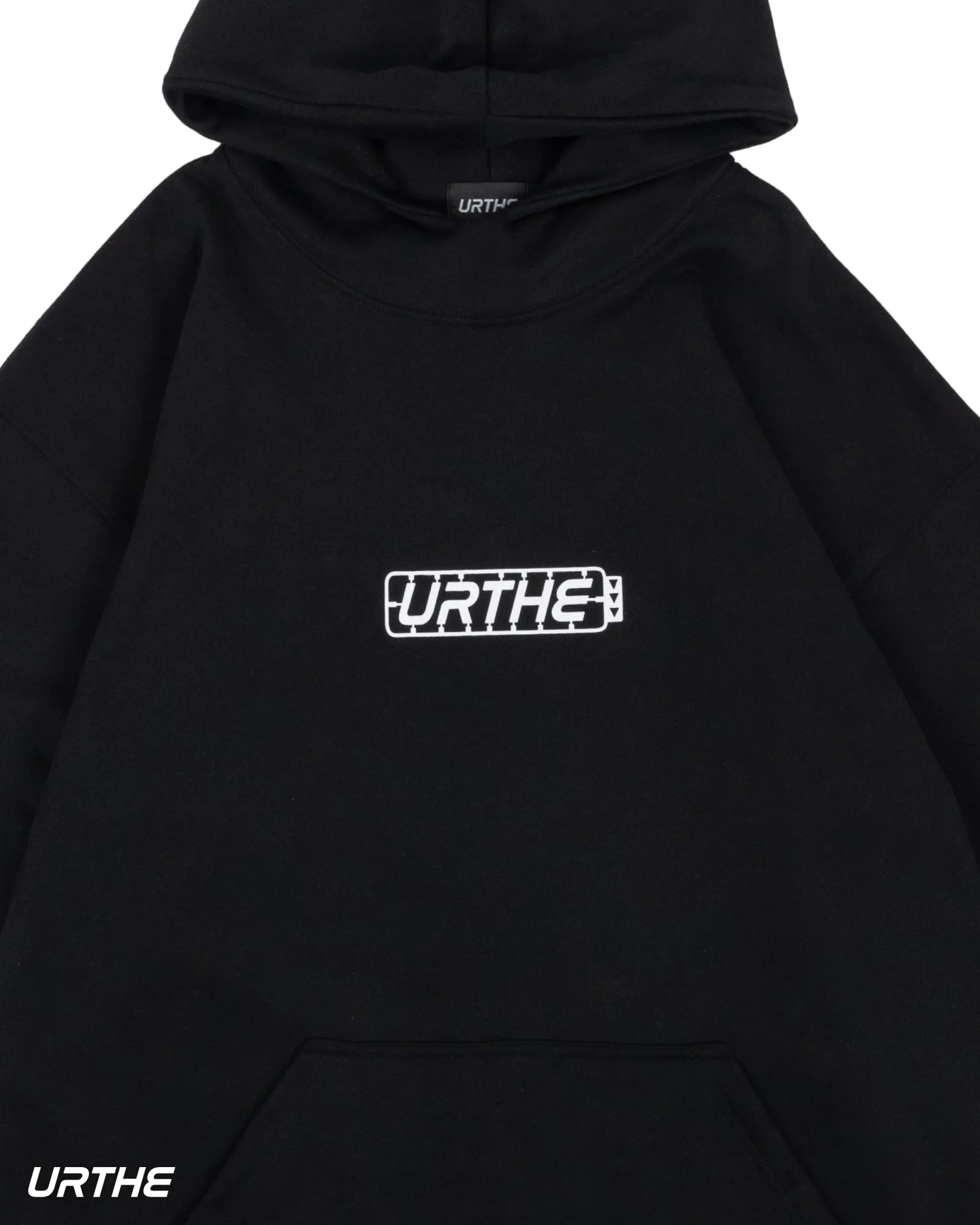 URTHE - เสื้อฮู้ด แขนสั้น OVERSIZE สกรีนลาย รุ่น THE PART HOODIE สีดำ สีขาว สีม่วง สีน้ำตาล