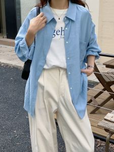 เสื้อเชิ้ตแขนยาวหลวมๆ สีแดงไวน์สำหรับผู้หญิง ฤดูใบไม้ผลิและฤดูร้อน ดีไซน์ใหม่ เสื้อคลุมกันหนาวแบบลำลอง แฟชั่นที่หลากหลาย