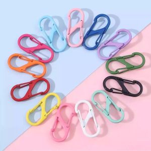 YUHANG | Travel Clip for Hanging Hats and Masks
