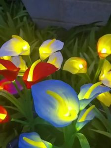 Đèn LED Sân Vườn Chạy Bằng Năng Lượng Mặt Trời Calla Lily Đèn Trang Trí Sân Vườn Hoa Không Thấm Nước Chiếu Sáng Bãi Cỏ Ngoài Trời 4 Gói Phong Cách Hiện Đại ABS