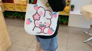Tas Momo Lovely Canvas Shoulder Bag Large Capacity Tote CAnvas Bag