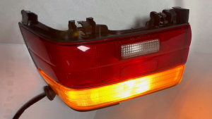 Toyota Corolla AE100 1993 to 1997 Tail Light / taillight / tail light assembly ( parts ) ( car accessories )