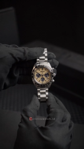 Jam Tangan Pria Seiko Prospex SSC817P1 Speedtimer Solar Chronograph Gold Dial Stainless Steel Strap