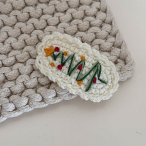 Sweet Festival Hair Clip Winter