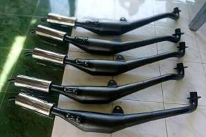 knalpot standar racing knalpot motor fizr/f1zr/force1/fiz type standar racing hitam Tameng