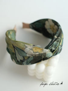 Wild Rose Tribute Van Gogh Vintage Oil Painting Wide Edge Hairband High Forehead Cross Headband Fashionable Accessory