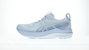 ASICS Women GEL-KAYANO 33 Running Shoes in Solid Air/Soft Sky