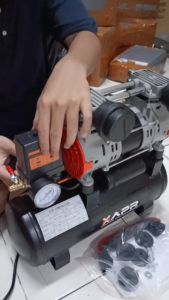 Raja Kompresor 9 liter APR AP161 silent 3/4 HP pk 500watt 8bar kompressor xapr