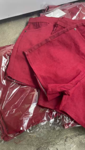 quần đùi đóng nút túi trước trắng đen đỏ