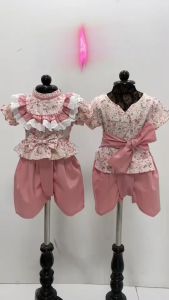 ชุดไทยเด็กชาย ชุดพี่หมื่น Shaba Sabai ชุดไทยไปโรงเรียน เสื้อและโจงกระเบน ลายดอก เสื้อคอวี โจงกระเบนสำเร็จ สีพาสเทล