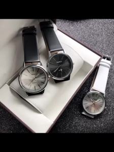 2025 New Mens Watches Top Brand Fashion Alloy Analog Quartz Wristwatches for Woman Leather Band Casual Simple Couple Watches