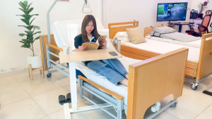 elife | Raise Mini โต๊ะปรับระดับอเนกประสงค์ มีล้อเลื่อน (มีสินค้าพร้อมส่ง)