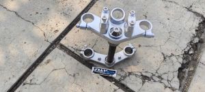 segitiga T atas ninja r bawah rr import gorilla pnp honda cb gl mp tiger as 33 pnp as skok shok shock vixion kyb ninja r rr ss segitiga t atas bawah kawasaki ninja r model rr pnp motor honda cb 100 cb 125 gl max pro gl 100 tiger lama tiger lawas tirev