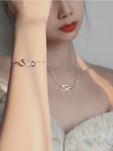 สร้อยข้อมือตัวอักษร Bts Collaborative Design ดีไซน์เฉพาะตัว สร้อยคอตัวอักษร สร้อยข้อมือแฟชั่น สร้อยข้อมือสุดเท่ สร้อยข้อมือสุดเท่