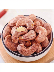 Original Flavor No Additives Fresh 2025 Cashew With Shell Salt Baked
