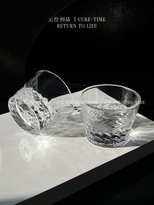 Creative Luxury Small Whiskey Glass Spiral Engraving Glass Cup Miniature Home Use One-Piece Hard Liquor Cup Nordic Style