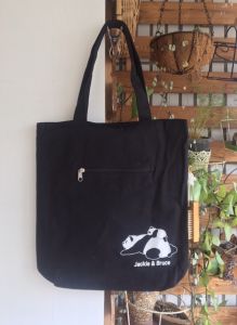 Black Canvas Single Shoulder Zipper Shopping Bag Womens Handbag Student Tutoring Bag Street Style Casual Fabric Bag