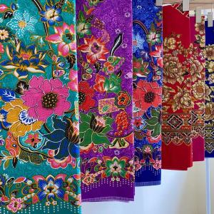 Batik Sarong ผ้าถุงลายไทยคุณภาพดี กว้าง 2 เมตร เย็บแล้ว มีเก็บปลายทาง ผ้าถุง( ผ้าถุง ผ้าบาติก ผ้าถุงเย็บแล้ว ผ้าถุงลายไทย )