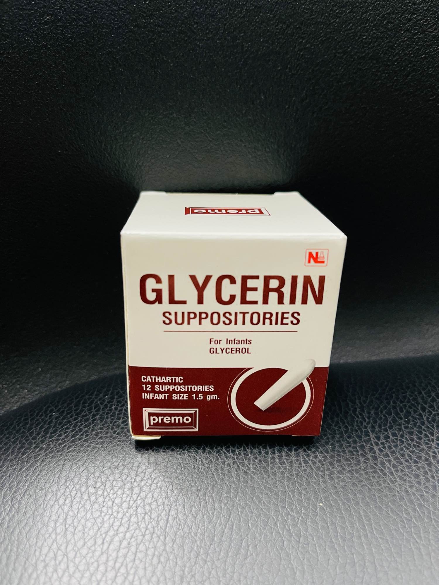 เครื่องมือสำหรับดูแลผิวตัว กรีเซอรีน Glycerin 1 กล่อง บรรจุ 12 แท่ง EXP:03/2028