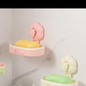 Sturdy Soap Dish Holder for Shower Suction Cup Wall Mounted Self Draining NO-Drilling Removable Bar Soap Sponge Holder for Renters and Wall Preservation Bathroom Bathtub Kitchen Sink Waterproof Strong Vacuum Suction