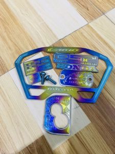 combo tem vario 2018-2023 125-150. 2 ốc và 7 tem titan chất liệu titan dễ lắp ráp