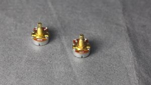 FLEOR | FLEOR 4PCS Short Shaft 18-spline Guitar Potentiometers Pots A250K B250K Golden