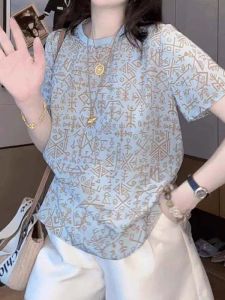 Áo Thun Nữ Họa Tiết Retro Cổ Tròn Ôm Sát
