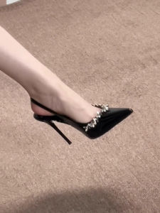 Elegant French Style Black Rhinestone High Heels Pointed Toe Thin Heel Womens Shoes Comfortable Leather Low Cut Sandals