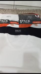 Pierre Uno Kaos Dalam Pria - V-Neck Shirt