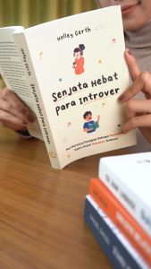 Buku Novel Senjata Hebat Para Introver / Seri Self Improvement