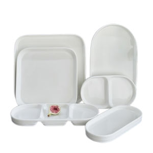 DAFIFY 4 Pcs Porcelain Ramekins for Baking Dessert Bowls Ceramic Oval Souffle Bakeware Dishes 16*3*8cm