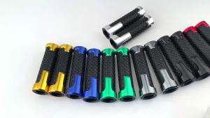 Motorcycle Handlebar Grips For KAWASAKI Z125 Z250 Z300 Z400 Z650 Z750 Z750L Z750R Z750S Z800 Z900 Z900RS Z1000 /R/SX 2003-2026