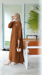 Tampilan Elegan dengan Tulus Signature Amnaya Dress LD 120
