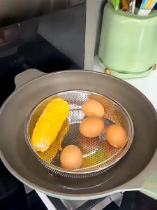 เครื่องนึ่งอาหารสเตนเลสสำหรับใช้ในครัว / เครื่องนึ่งอาหารพร้อมขาตั้งสามขา / ตะกร้านึ่งแบบมีด้ามจับถอดได้ป้องกันน้ำร้อนลวก / ตะกร้าสำหรับทำความสะอาดผลไม้ / ตะกร้านึ่งอเนกประสงค์