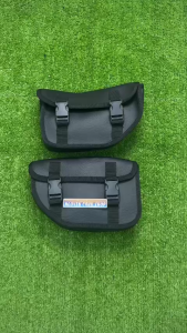 Cặp túi treo hông xe máy màu đen 26x15x10 cm