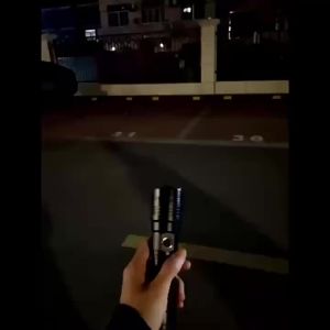 Đèn Pin Hợp Kim Nhôm QAJTAO Siêu Sáng Tầm Xa Pin Lithium Có Thể Sạc Lại Đèn Câu Cá Chùm Tia Mạnh