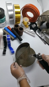 [จัดส่งจากกรุงเทพฯ] ผ้าพันท่อไอเสีย ยาว 5 เมตร กว้าง 5 ซม. ฉนวนกันความร้อนหุ้มท่อไอเสีย ท่อเชื้อเพลิง ท่อเครื่องยนต์ Exhaust Heat Wrap ผ้าพันท่อไอเสีย พันท่อไอเสีย