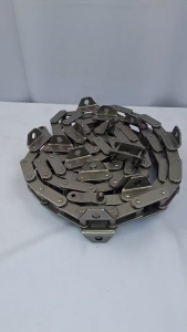 โซ่ป้อนลำเลียง DC60PDC70P ใช้กับรถเกี่ยวข้าวคูโบต้ารุ่น DC60PDC70P ได้เลยตรงรุ่น ยี่ห้อFarmtech สินค้าคุณภาพสูง มีมาตราฐาน 10M77L3.2 (W9503-22081) 31166A