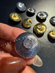 Áo Len Cardigan Hở Hai Màu Mới Của Jiangnan Có Nút Kim Cương Mạ Mờ Áo Khoác Vest Trang Trí Nút Kim Cương Phụ Kiện May Vá