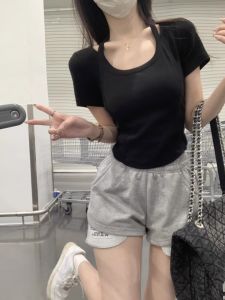 เสื้อยืดคอกลมแขนสั้นทรงสลิมฟิตสำหรับผู้หญิงในช่วงฤดูร้อน สไตล์หวานและเผ็ดร้อน ลายกระดูกปลา แฟชั่นเสื้อผ้าทำงาน