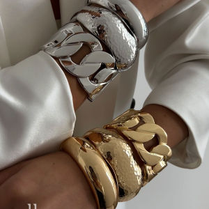 Ingemark Creative Unique Irregular Chunky Cuff Bangles for Women Trendy Geometric Metal Smooth Bangles Steampunk Jewelry Gift