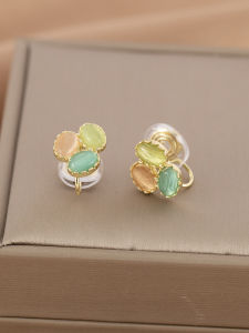 Delicate Three-Color Cats Eye Stone Earrings Small and Cute Alloy ear studs with Geometric Pattern for Women
