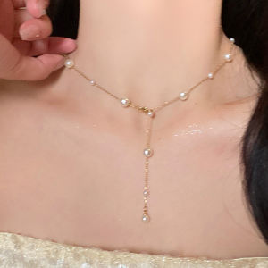 French Vintage Style Pearl Necklace Womens Fashion Jewelry Starry Sky Pendant Light Luxury Clavicle Chain Sweater Chain