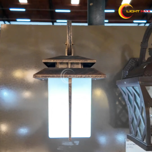 Lightmax โคมไฟกิ่งนอก โคมไฟติดผนังภายนอก 1054/003 ทรงสี่เหลี่ยม โป๊ะ PVC ขาวขุ่น สีทองรมดำ