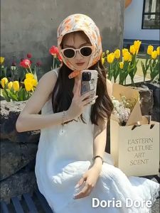 V501 Khăn Quàng Cổ Thắt Nơ Cổ Áo 50x50Cm Họa Tiết Hoa Nhiều Màu Sắc Dễ Thương Làm Quà Tặng Chụp Hình Du Lịch Đi Làm Đi Chơi Đi Công Tác