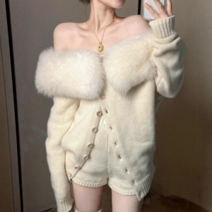 GUGUXIAONIU | Trendy Off Shoulder Sweater & Slim Fit Shorts Outfit Set