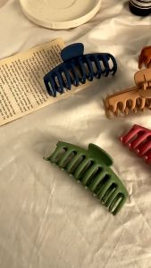 Harga Grosir - Jepit Rambut Gigi Sembilan / Aksesoris Rambut Wanita Korean Style / Hair Clip Polos