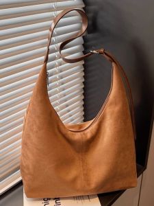 Retro Faux Suede Large Capacity Tote Bag Womens Single Shoulder Bag American Vintage Style Travel Handbag with Side Pocket