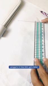 Topla Penggaris Korea Garisan Ruler Alat Tulis Kantor Berhitung 30cm